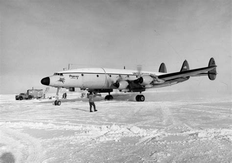 c 121 lockheed constellation pegasus.